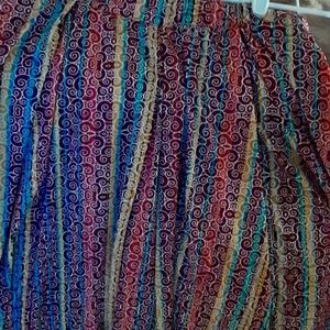 Lalaroe medium skirt with pockets it's  what I call spin around skirt twirling!!